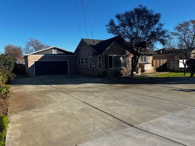 6062 Roselle Ave, Riverbank, CA, 95367