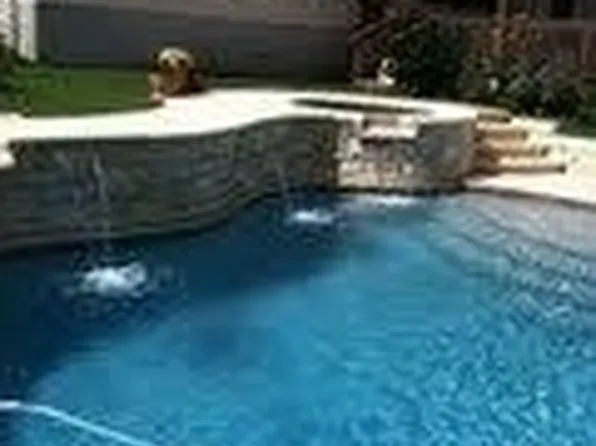 200 Heritage Dr, Austin, TX 78737