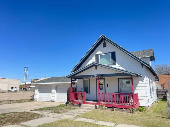 206 Augusta Ave, Bassett, NE 68714
