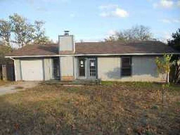 5th image of 11101 Elm St