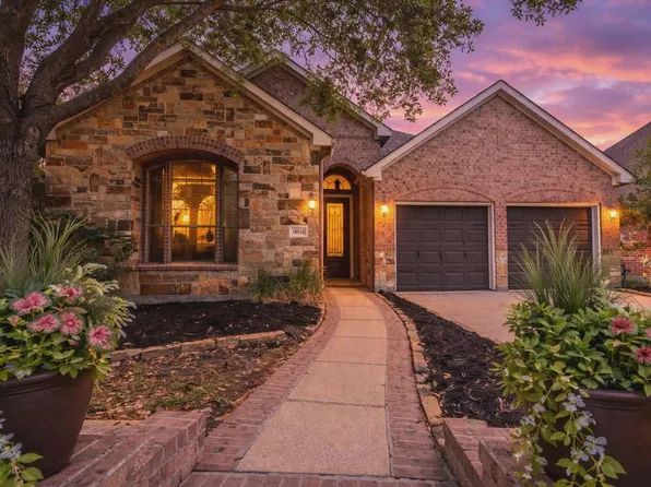 18510 N Settlers Shore Dr, Cypress, TX 77433