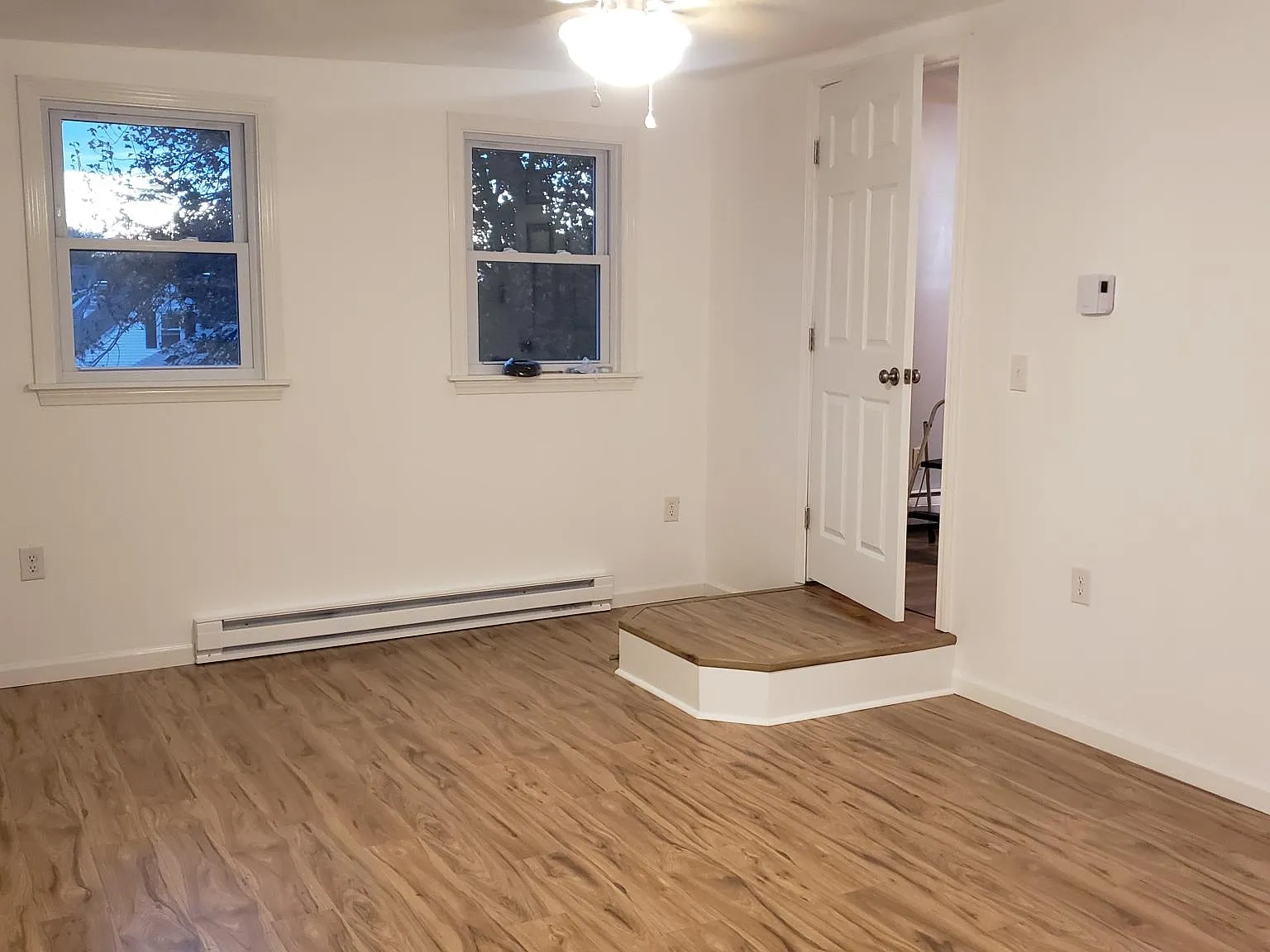 3 bed, 1120 sqft, $2,200 — Photo 3