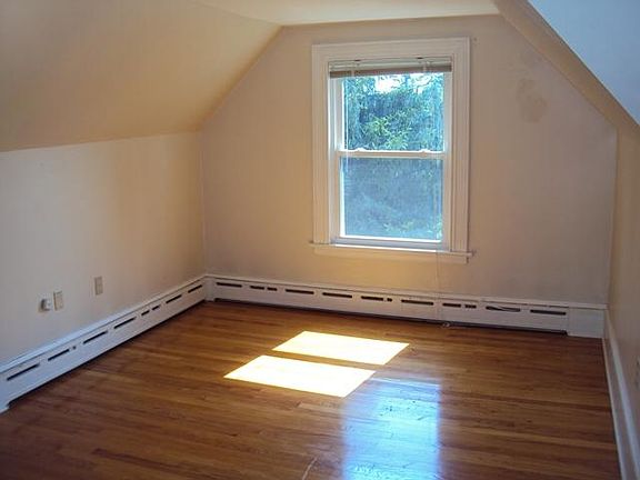 4th image of 32 Forbus St #G