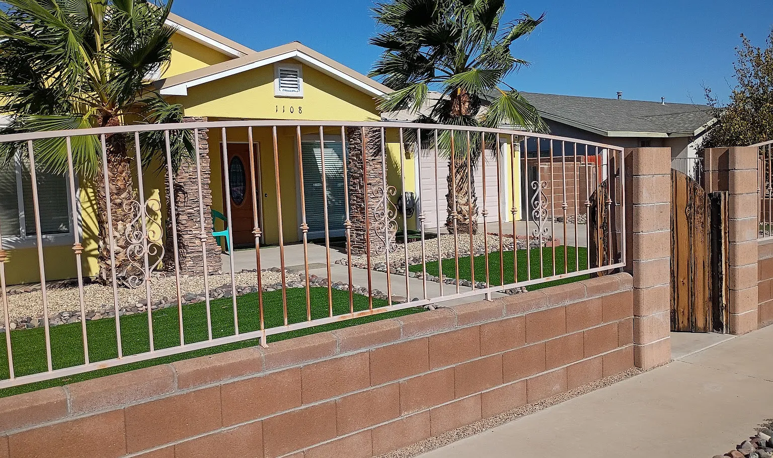 3 bed, 1406 sqft, $1,800 — Photo 2