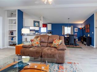 11401 Topanga Cyn #77, Chatsworth, CA 91311