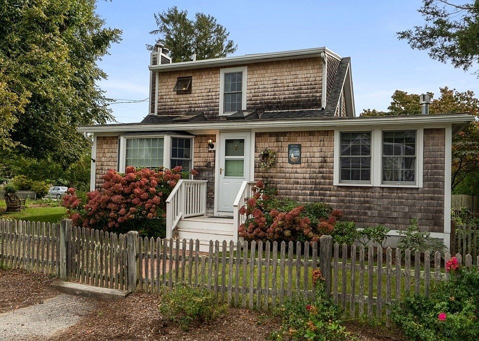 1st image of 41 Mayflower Ave