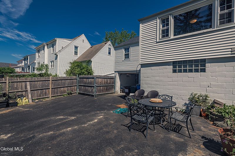 3rd image of 11 Wooster Street