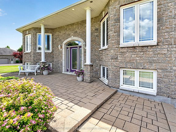 2nd image of 14 Apple Blossom Dr
