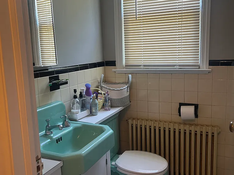 27 Cora St — Photo 22