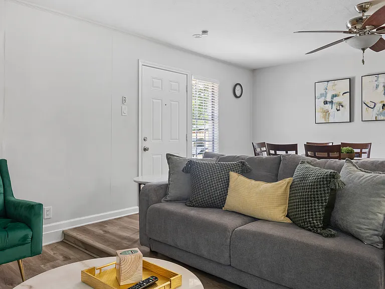 2025 Japonica Ln — Photo 31