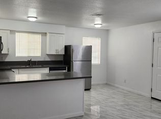 437 N 14th St, Las Vegas, NV 89101