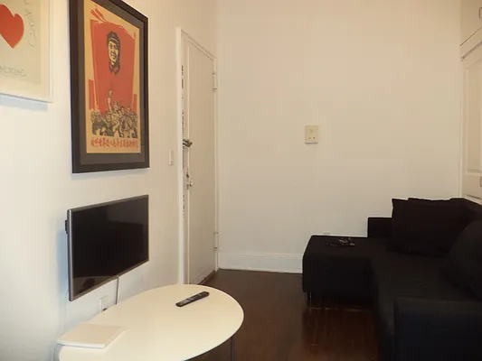 Rented by L.Nelson & Associates | media 30