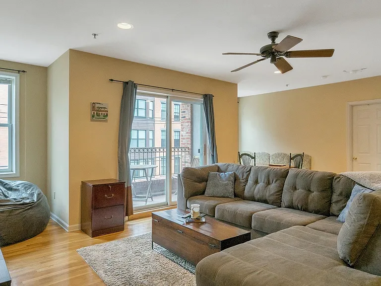 75 Jefferson St #5 — Photo 1