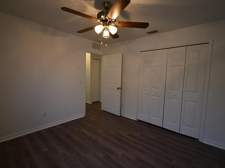 2547 SW Kenilworth St — Photo 17