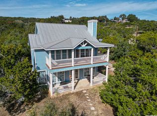 282 Hill Top Ln, Lakehills, TX 78063