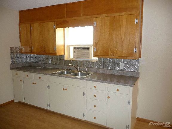 Kitchen cabinets