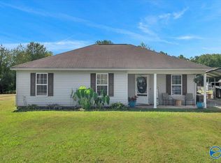 1034 Carter Grove Rd, Hazel Green, AL 35750