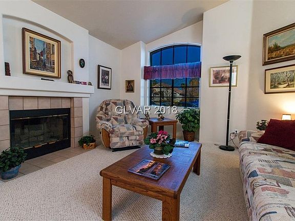5th image of 1317 Pavilions Ave
