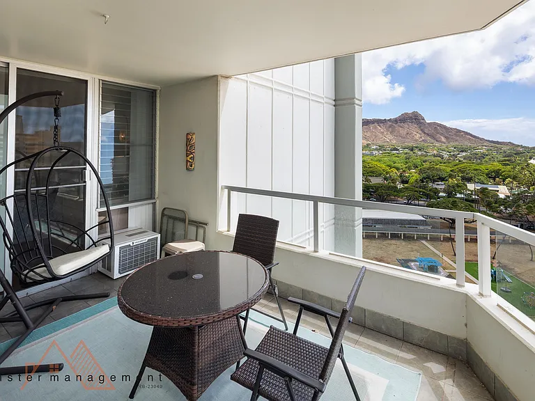 2600 Pualani Way #1404 — Photo 11
