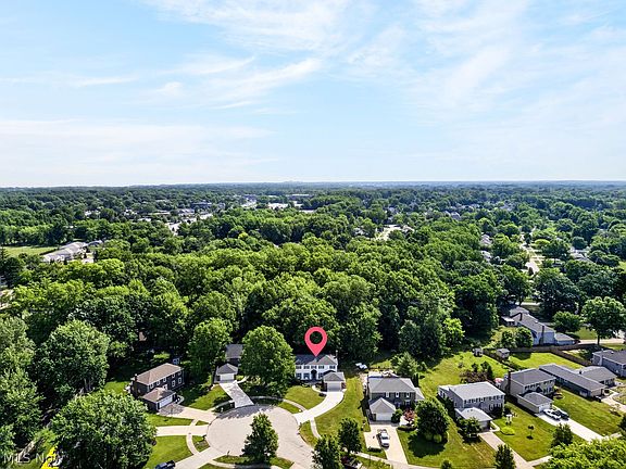 3rd image of 2393 Glen Valley Dr