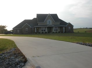 17601 Chatham Hills Rd, Norman, OK 73071