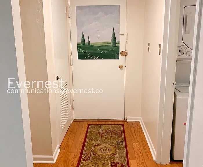 1528 Northgate Sq #2C — Photo 4