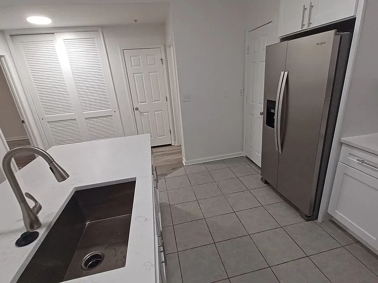 575 Oakleaf Plantation Pkwy #815 — Photo 7