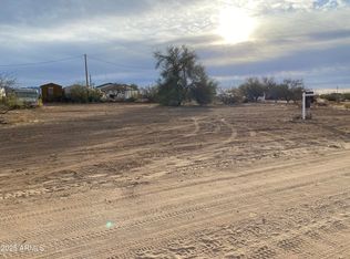 27395 S Old School Rd, Wickenburg, AZ 85332