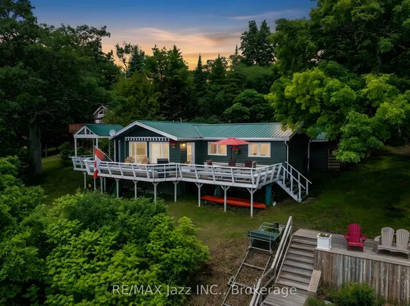 82 Cow Is, Otonabee South Monaghan, ON K0L 1B0