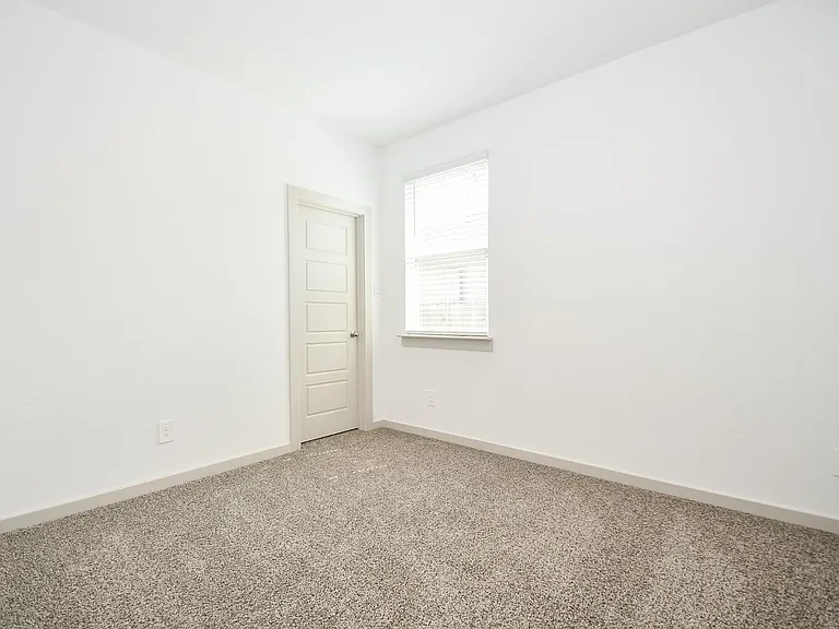 2818 Bethnal Garden Way — Photo 22