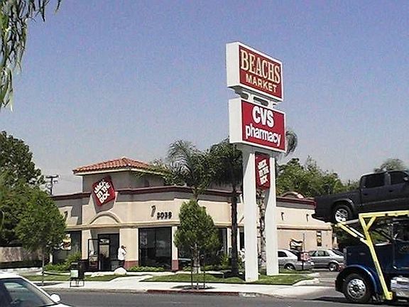 4th image of 3035 San Gabriel Blvd