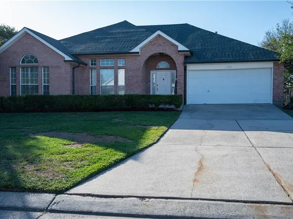 1604 Lake Salvador Dr, Harvey, LA 70058