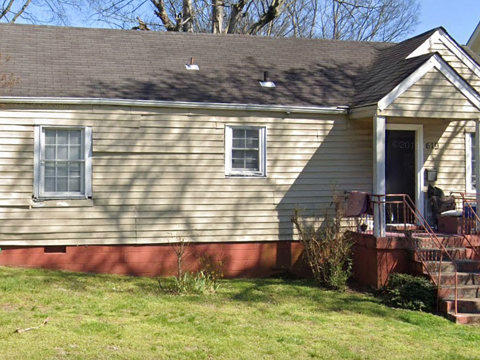 2nd image of 619 Neill Ave