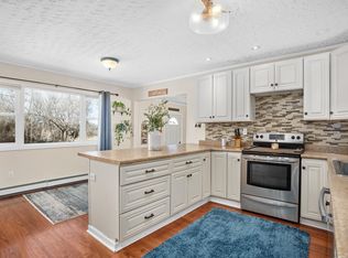 1720 65th St NW, Minot, ND 58703