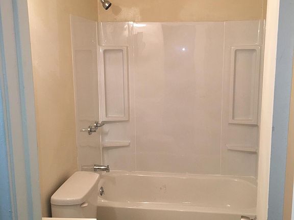 4th image of 3624 Southland Dr
