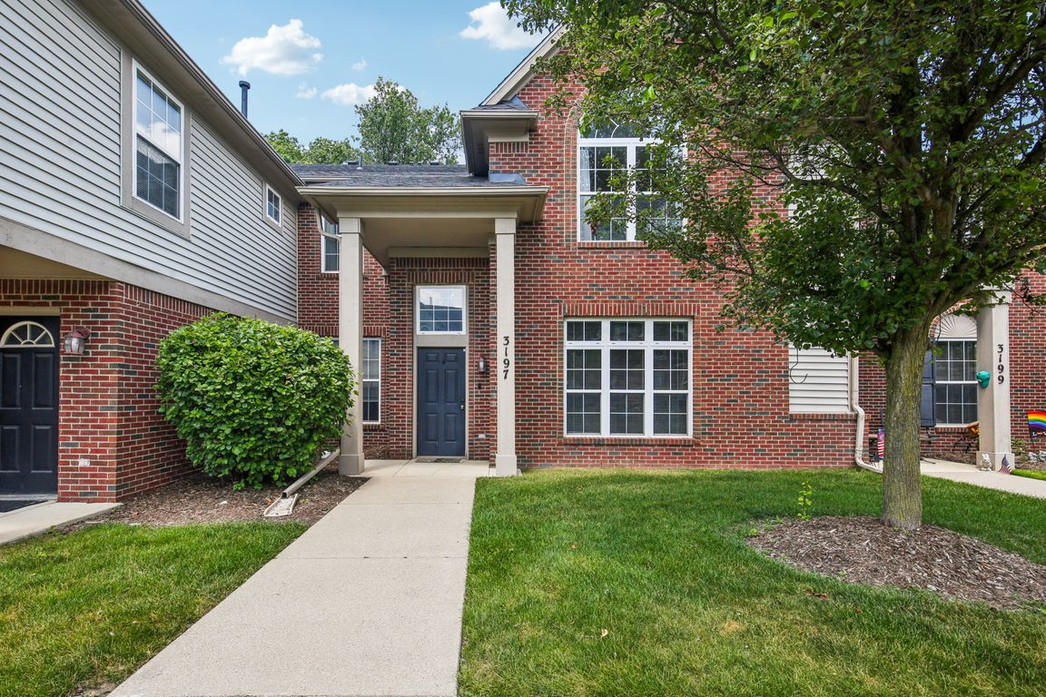 Primrose Ln-S0607-001.jpg