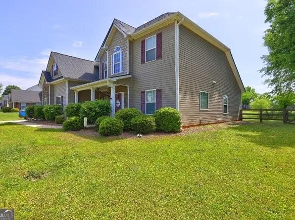 156 Oakwood Dr, Eatonton, GA 31024