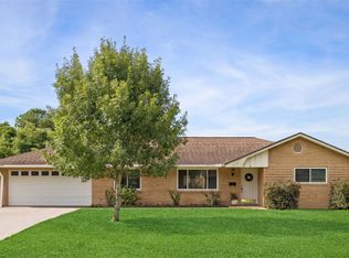 8922 Springview Ln, Houston, TX 77080
