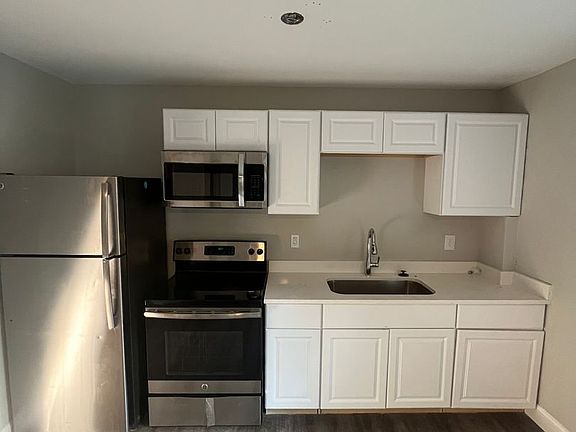 2nd image of 5202 Wyoming Ave #896663320
