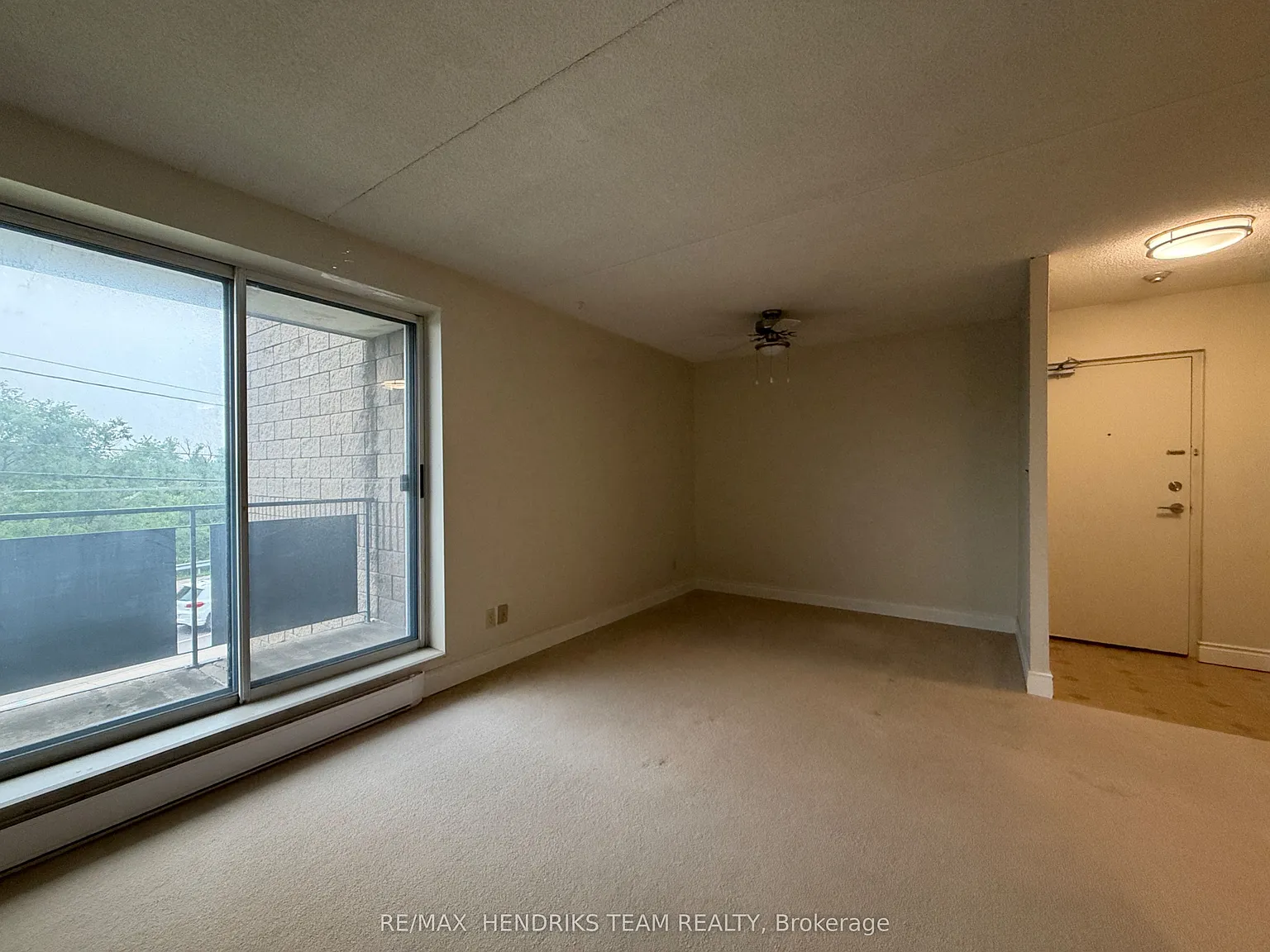 2 bed, $1,595 — Photo 4
