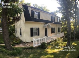 12410 Robyn Rd, Saint Louis, MO 63127