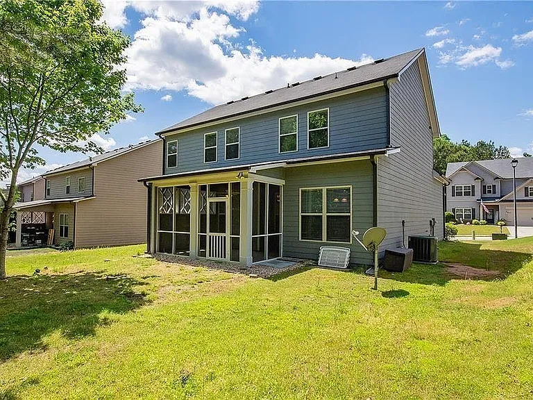 7490 Silk Tree Point — Photo 30