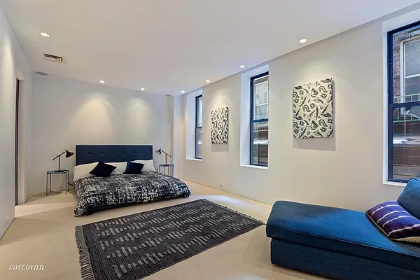 Sold by Corcoran | media 19