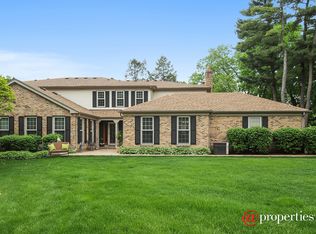 1010 Creekside Dr #417, Wheaton, IL 60189