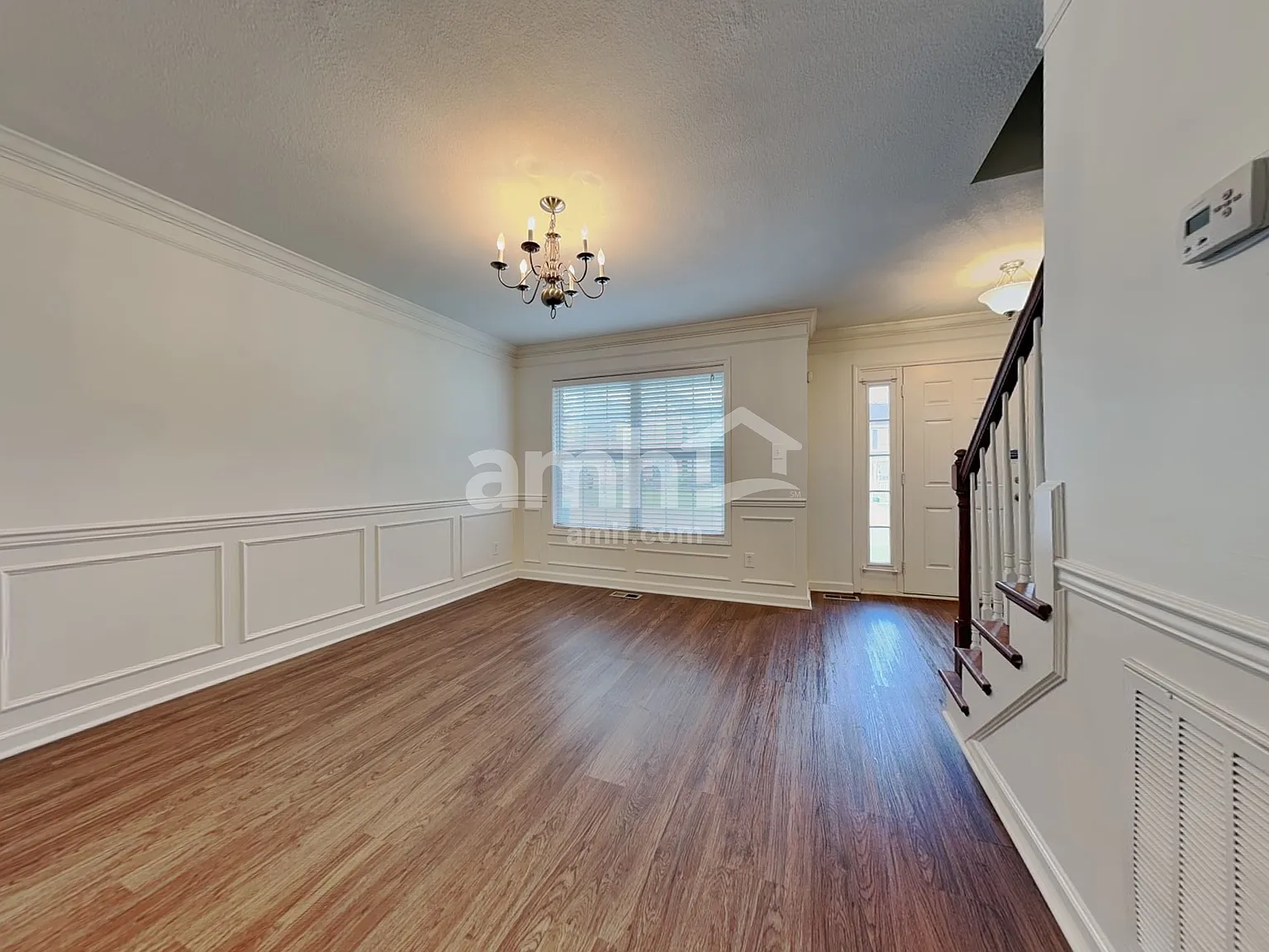 4 bed, 2.5 bath, 2273 sqft, $2,685 — Photo 4