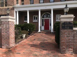 (Undisclosed Address), New Rochelle, NY 10805