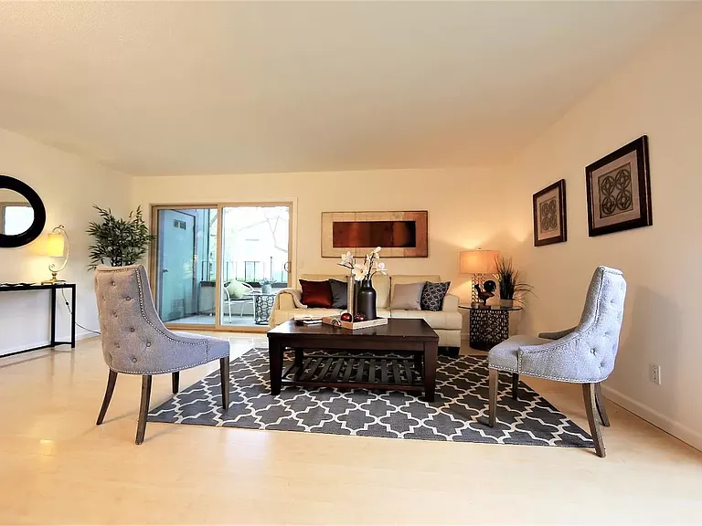 777 San Antonio Rd #A — Photo 2