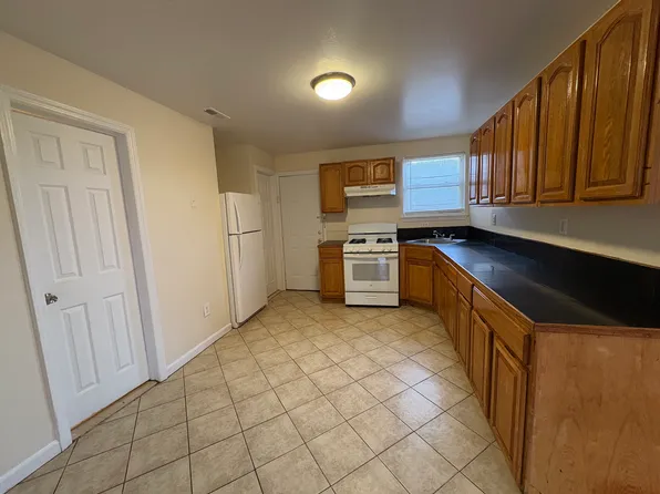 509 21st St #C, Irvington, NJ 07111