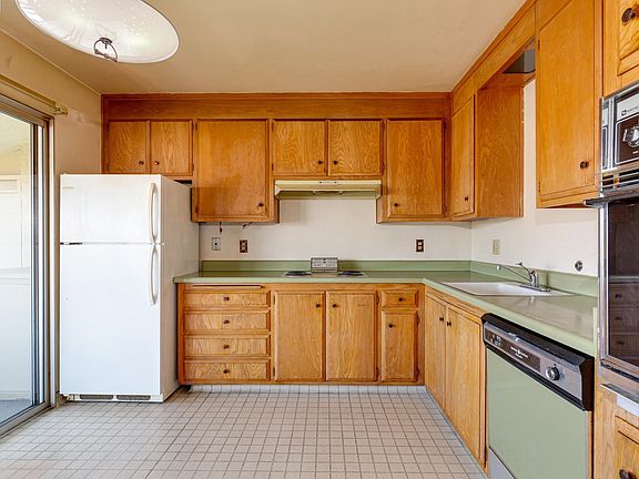 3rd image of 339 Broadway APT 307
