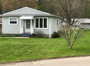 1482 Pawnee Blvd, Akron, OH 44312